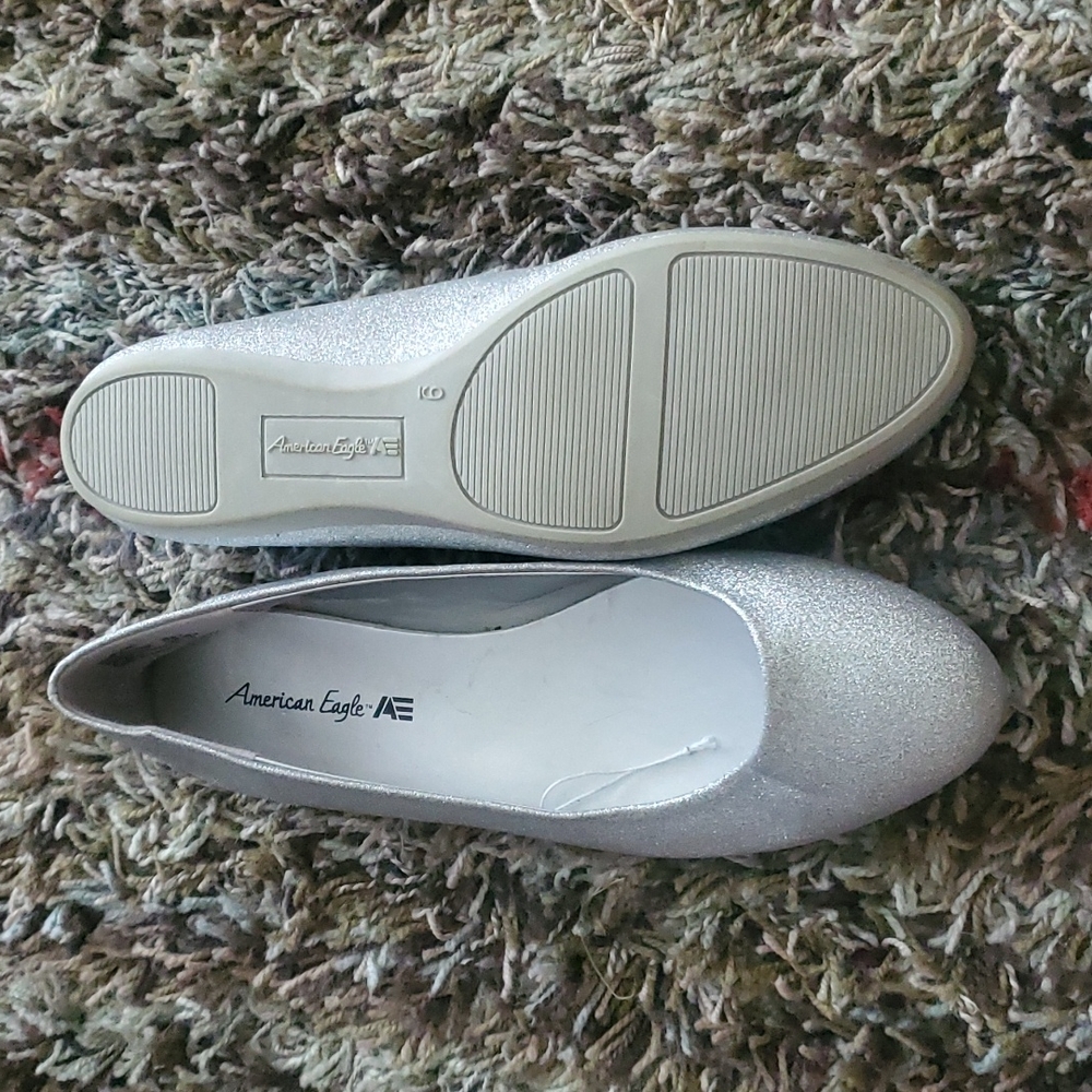 Shoe